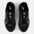 New Balance 740