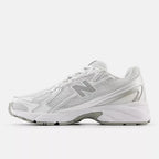 New Balance 740